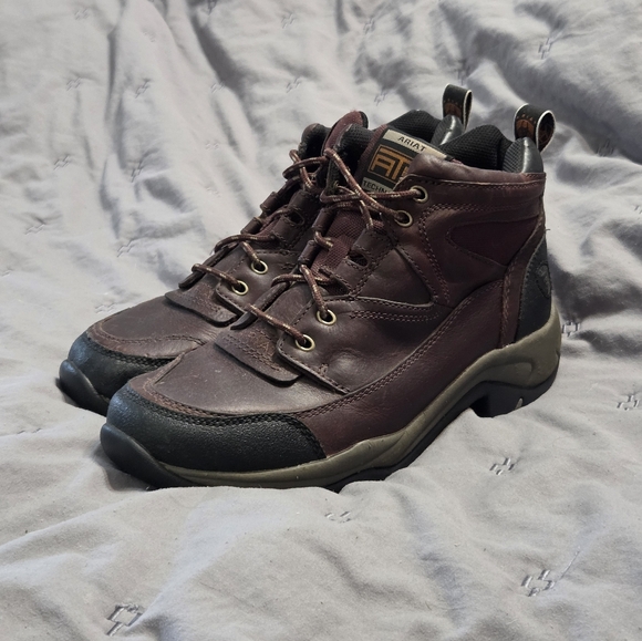 Ariat Women's Terrain Endurance Ankle Hiking Boots sz 9 Brown Cordovan - Picture 1 of 11